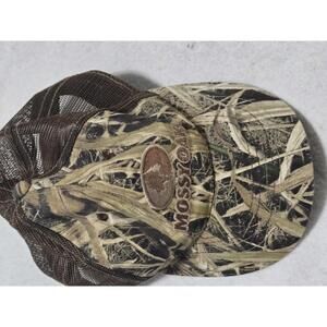 Mossy Oak Camouflage Mesh Back Cap Hat